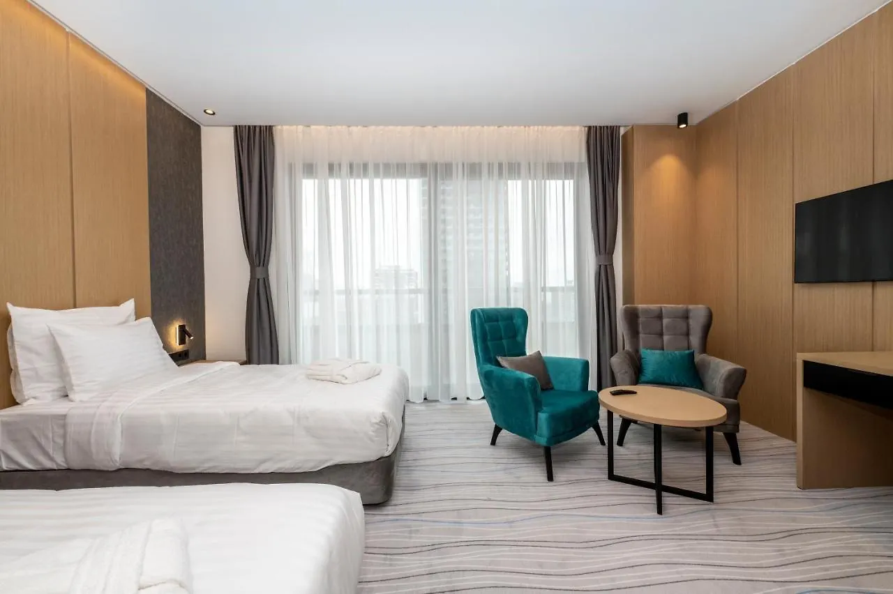 The Grandeur Hotel Batumi