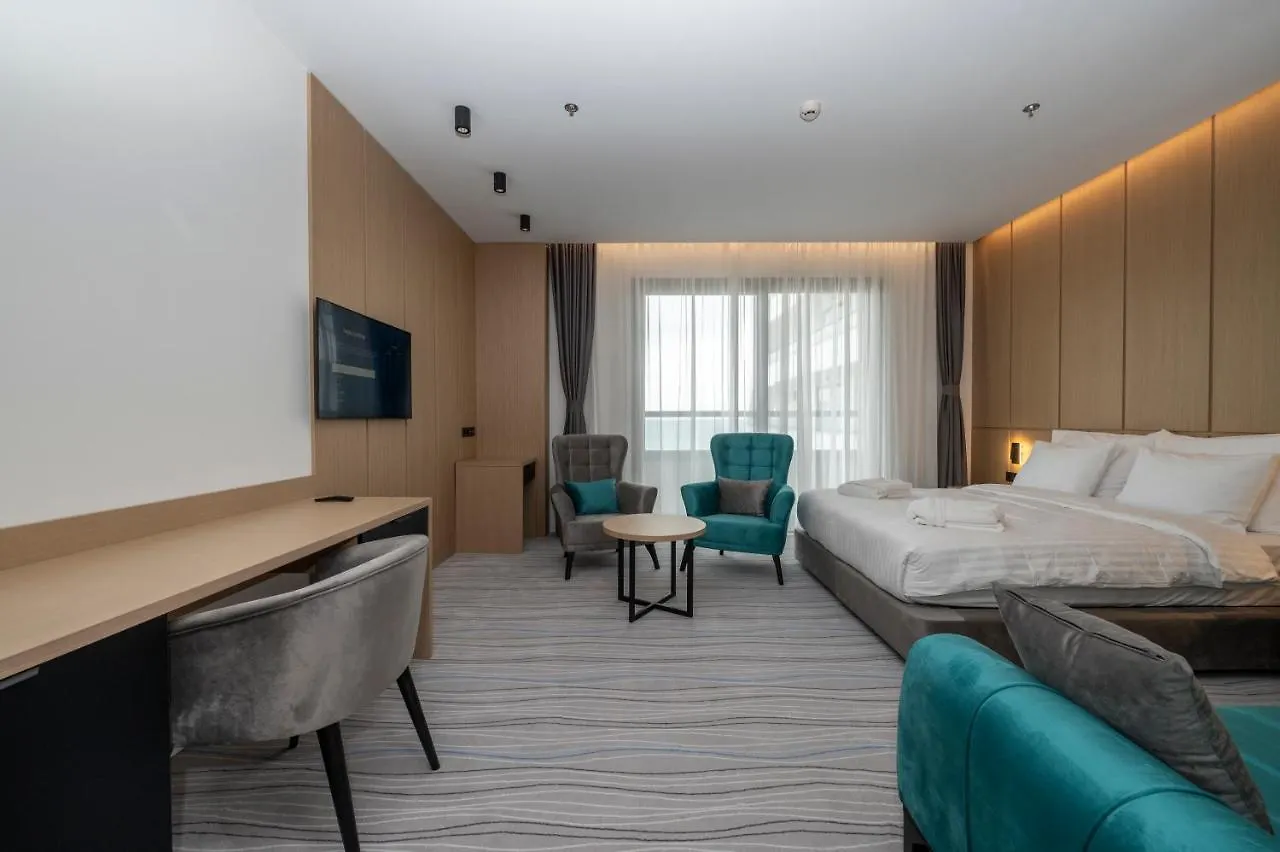 The Grandeur Hotel Batumi