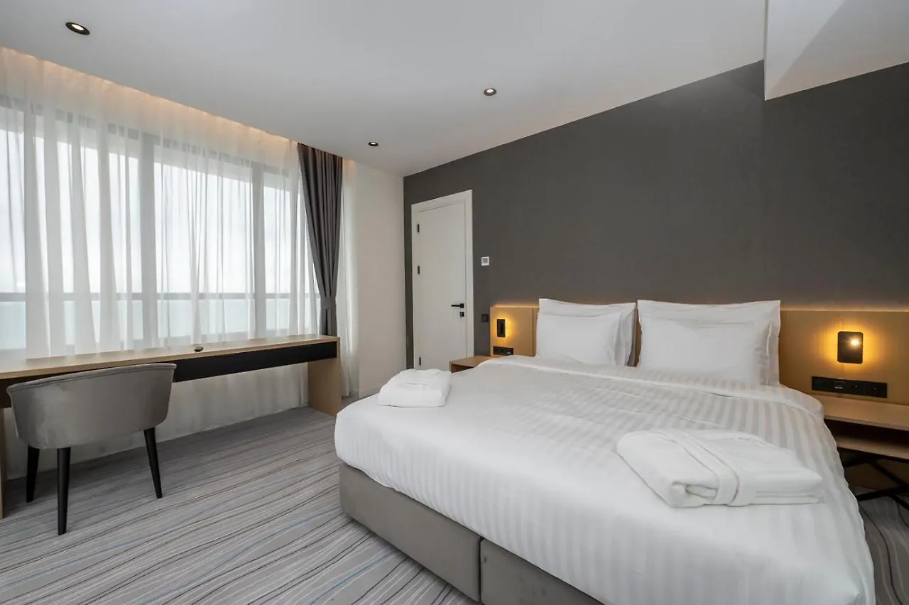 The Grandeur Hotel Batumi
