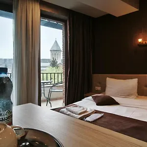**** Hotel Voyager Georgia